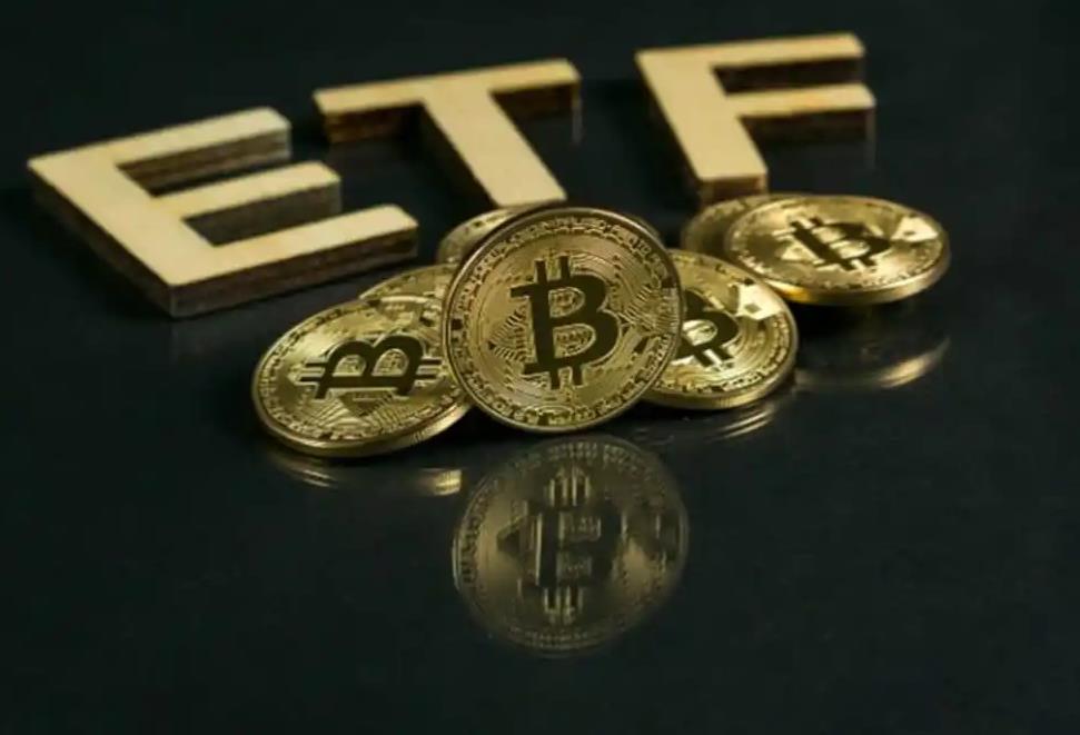 区块链专家预计比特币 ETF 将于 1 月 10 日获得历史性批准(图1)